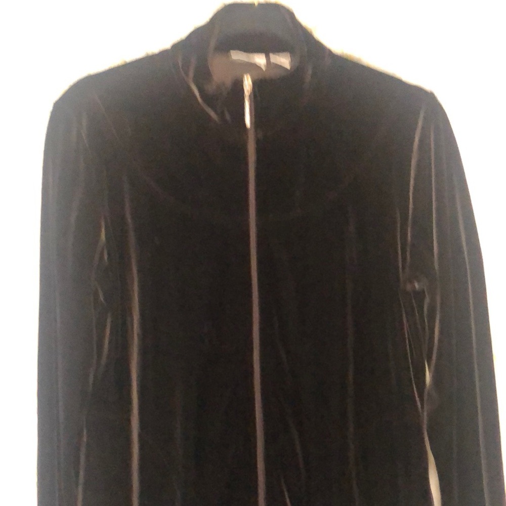 CHICOS dark rich brown velvet two piece sweat jogger outfit. Size 1 (Medium).
